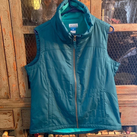 Columbia vest - Picture 1 of 2